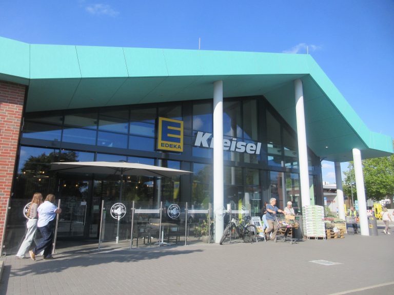 Unser Edeka in Lauenau